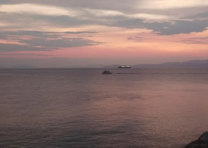 Vintagevibes Casa de Férias Skála Marión